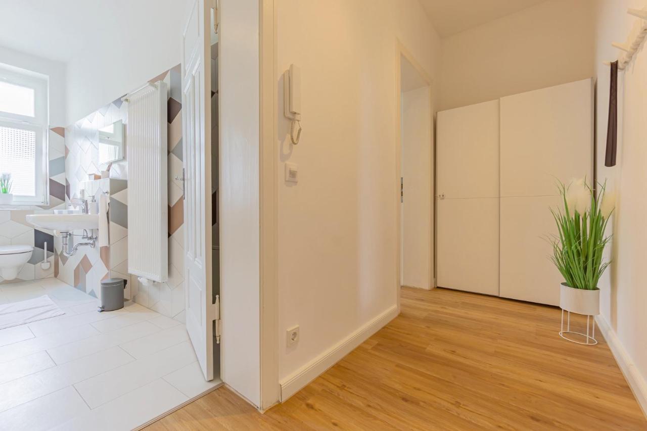 Modernes Apartment - Zentral, Ruhig, Wlan, Netflix, Kueche, Schreibtisch, Parkplatz, Waschtrockner 科特布斯 外观 照片