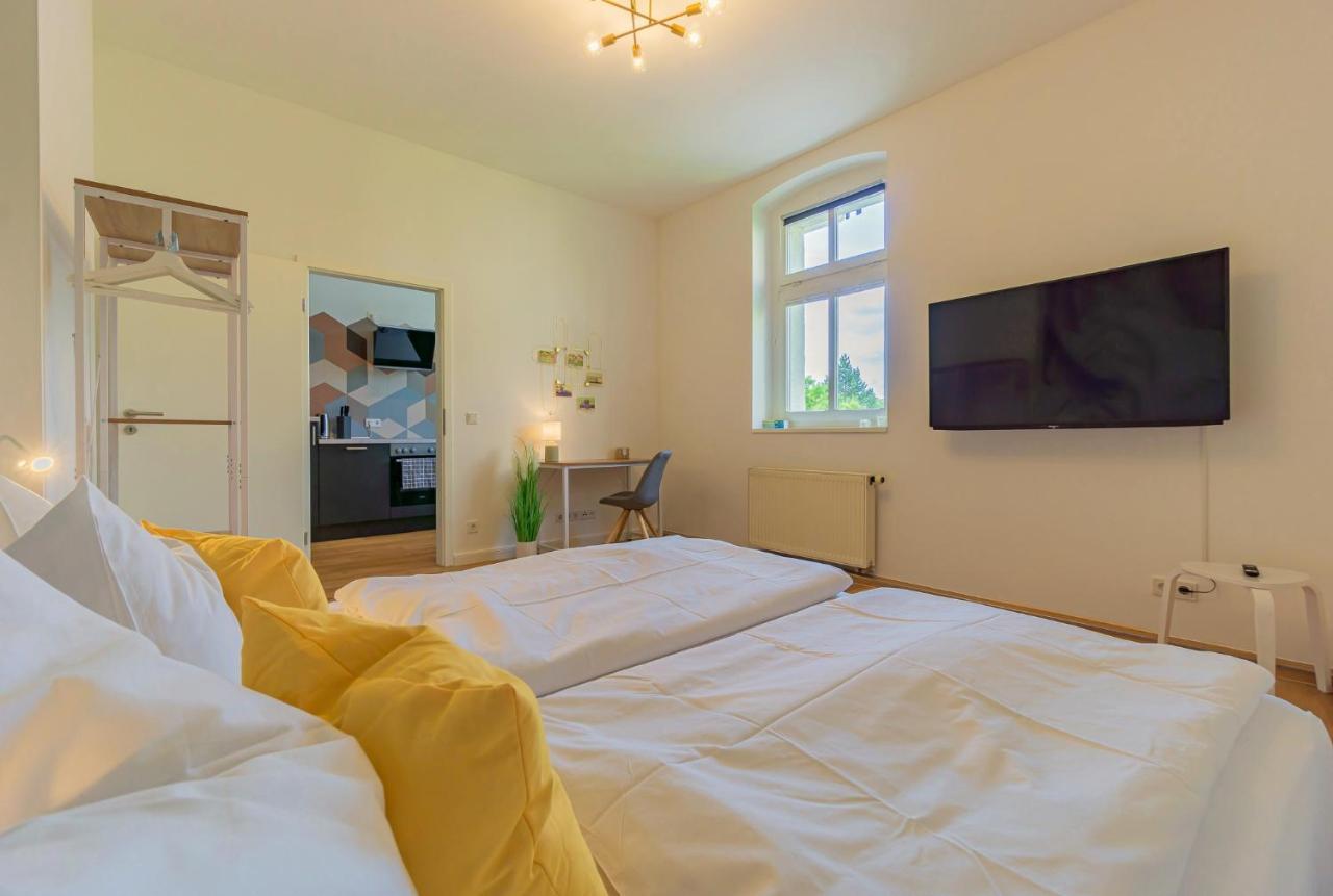 Modernes Apartment - Zentral, Ruhig, Wlan, Netflix, Kueche, Schreibtisch, Parkplatz, Waschtrockner 科特布斯 外观 照片